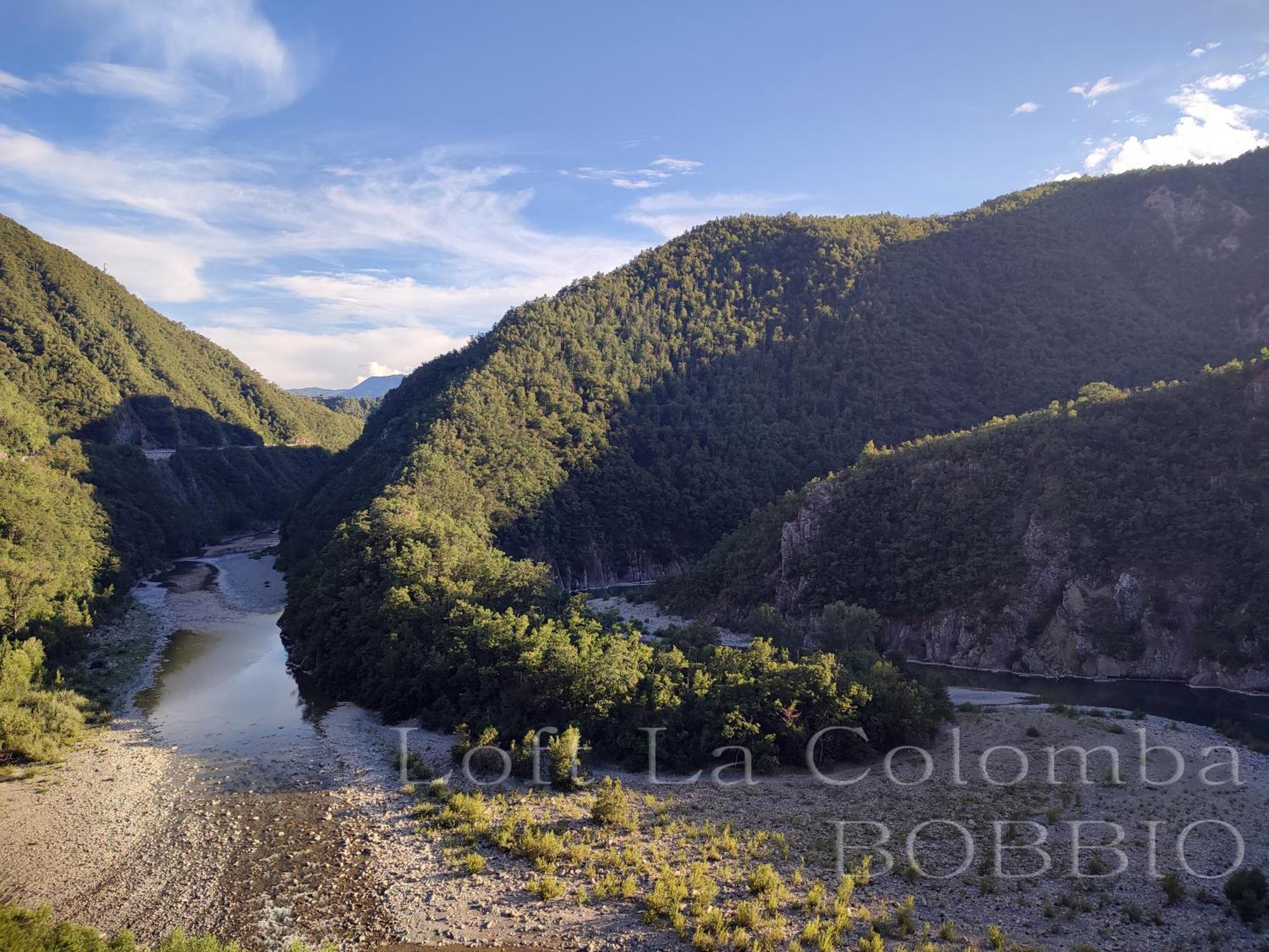 Loft La Colomba Lägenhet Bobbio Exteriör bild